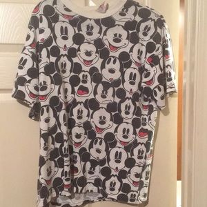 Vtg Mickey Mouse shirt (faces allover print) *EUC